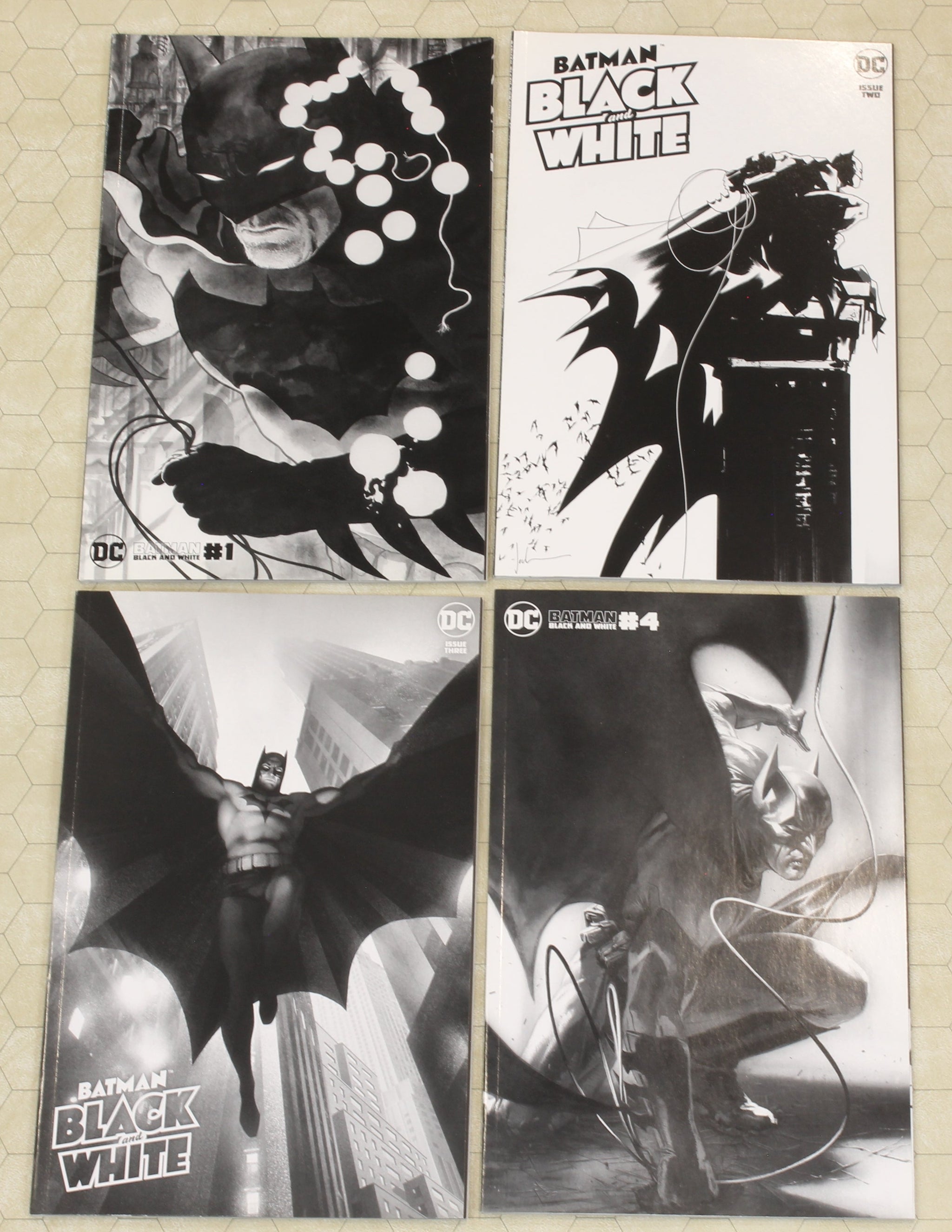 BATMAN BLACK AND WHITE #1 - 4 (2020) vol.3 NM Set w 1, 4 